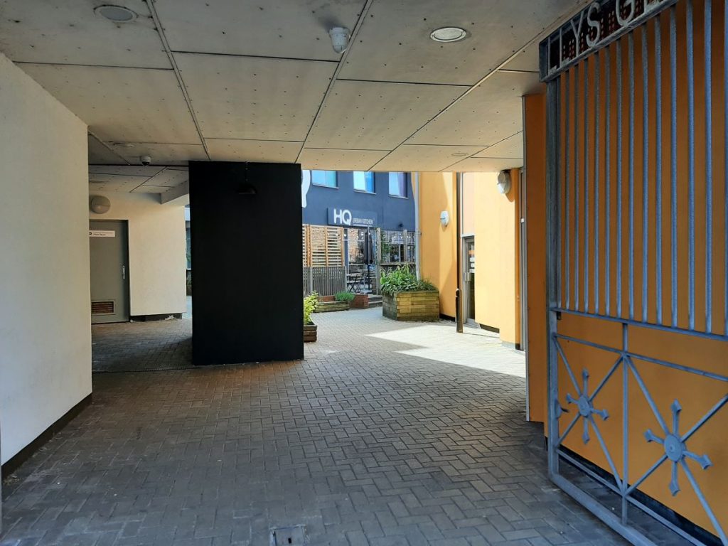 HQ Urban Kitchen entrance from Alexandra Road