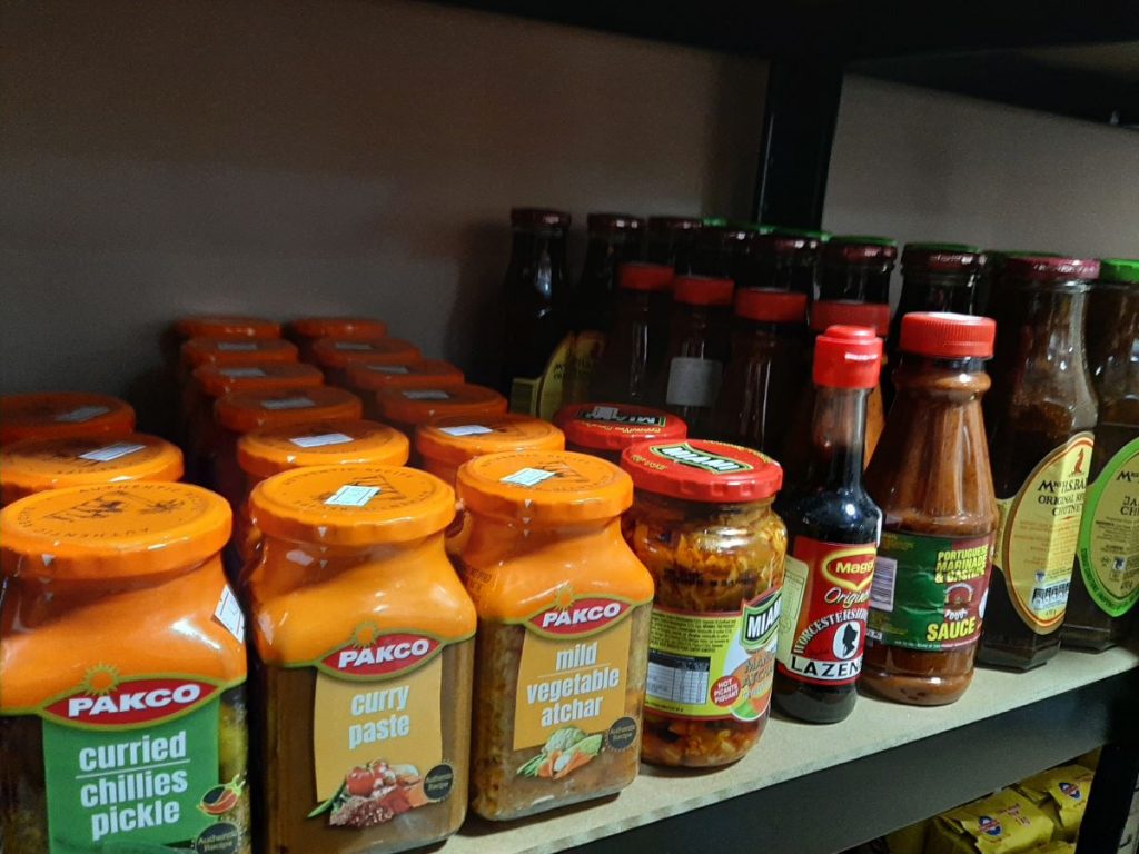 Nala's Shop - South African Products: Pakco Curried Chillie pickle,  Pakco  Curry Paste, Pakco  vegetable atchar.