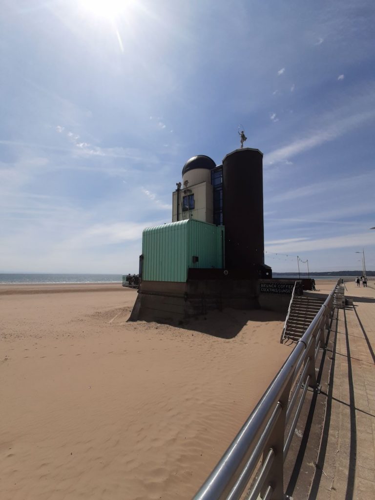 The Observatory Swansea looking west.