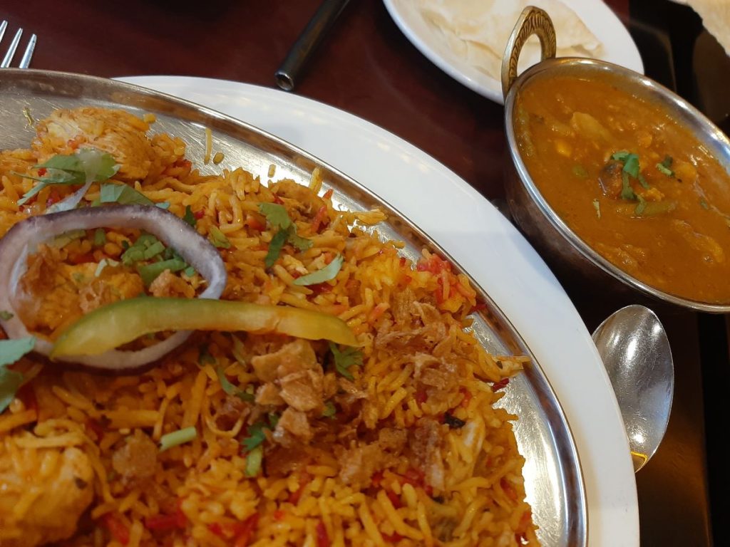 Biryani Cyw Iâr yn y Tamarind ym Mhontardawe