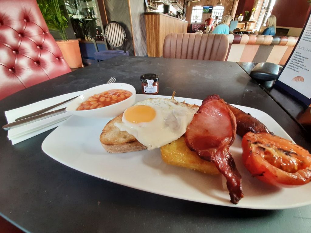The Welsh House Swansea - Breakfast