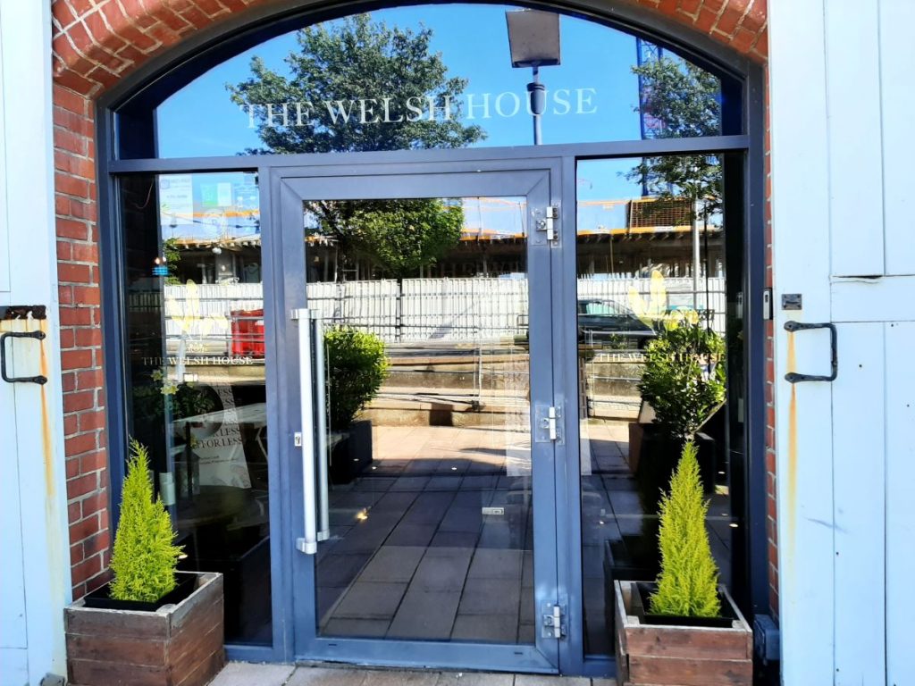 The Welsh House Swansea - Entrance