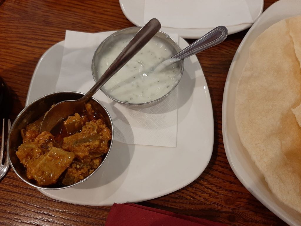 Poppadoms with a yogurt mint dip and lime chutney at the Panshee Contemporary Indian Restaurant Swansea 