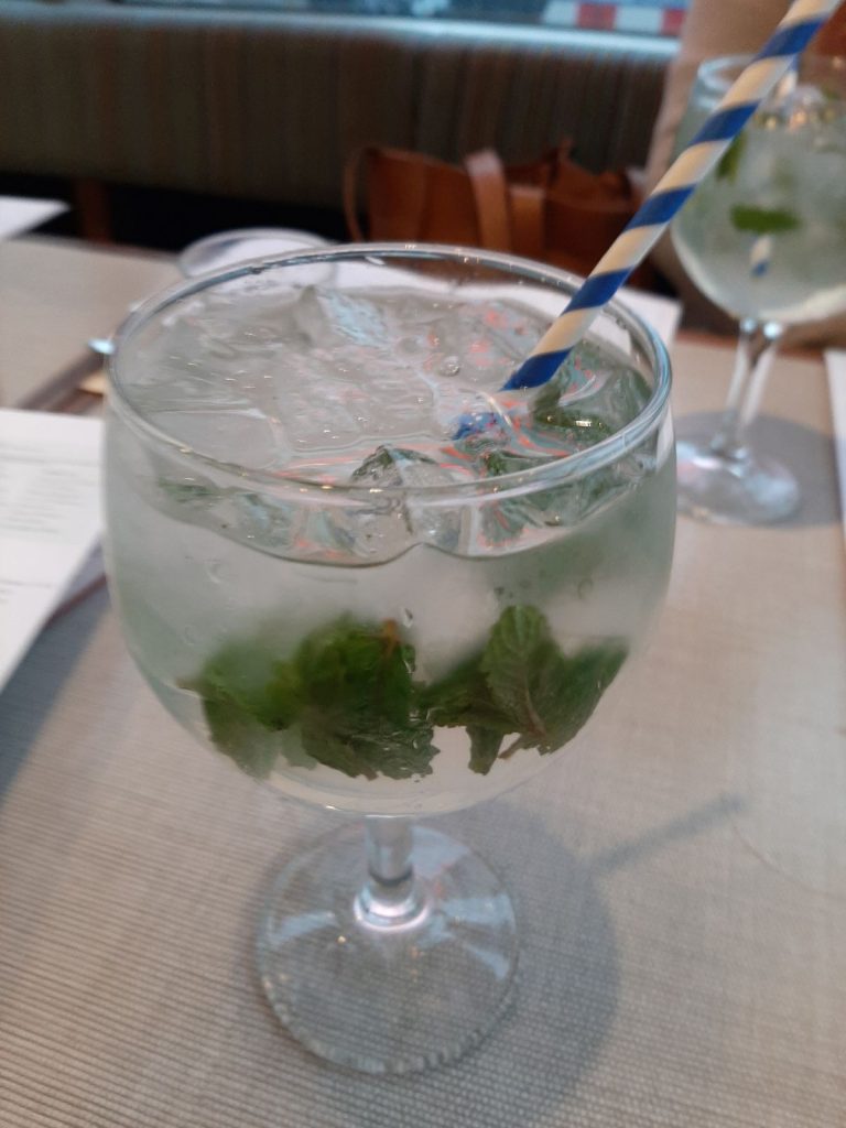 Turtle Bay Swansea: Spring Ting Spritz - Made with Duppy White rum, elderflower, mint and grapefruit soda with gin, this was the standout drink of the evening. It was refreshing, well balanced and served with a sensible amount of ice.