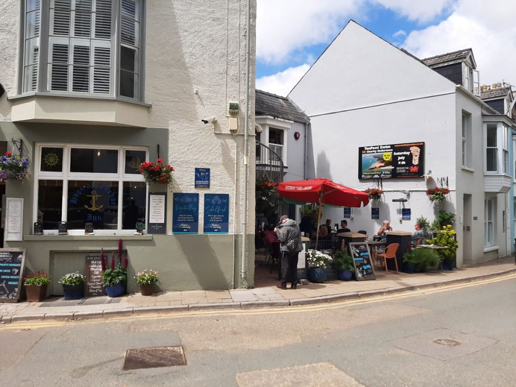 Façade of the  The Hope & Anchor, Tenby.