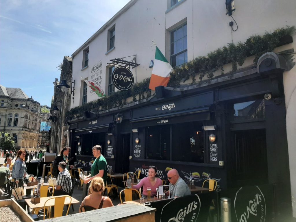 Façade of O'Neill's,Trinity St, Cardiff 